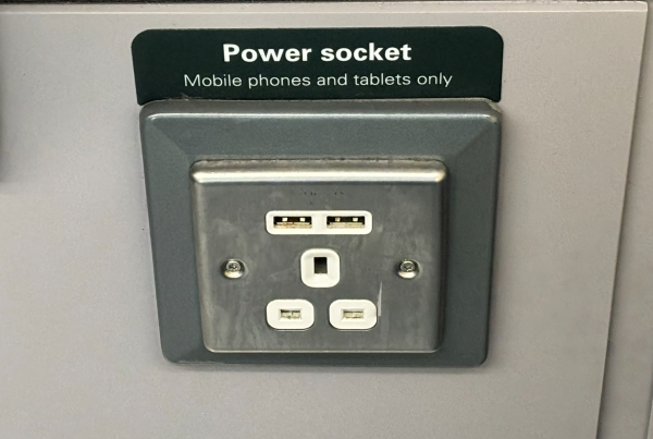 GWRの充電ポート