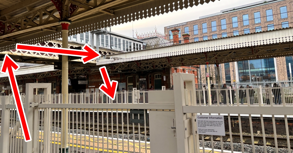 スラウ駅の乗り換え