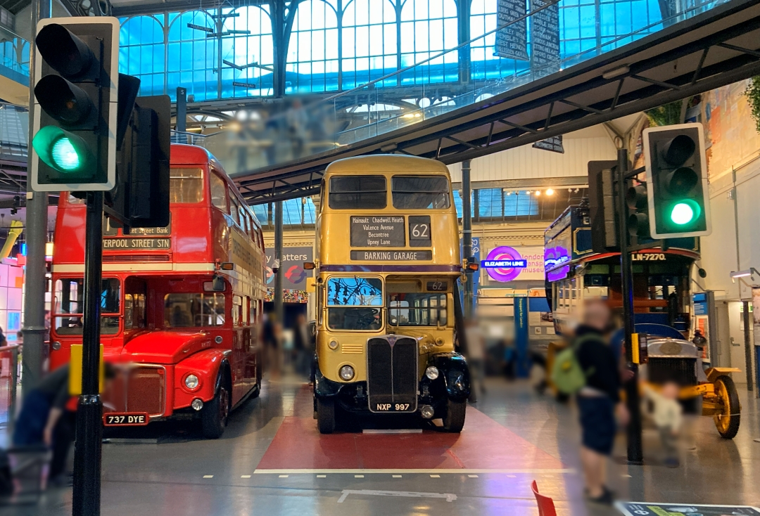 ロンドン交通博物館のバス