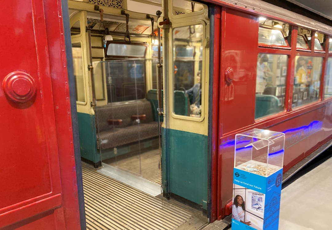 ロンドン交通博物館の地下鉄展示