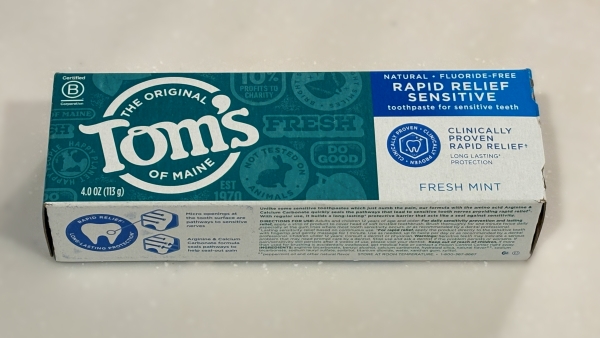 人気の歯磨き粉「Tom's」のパッケージ