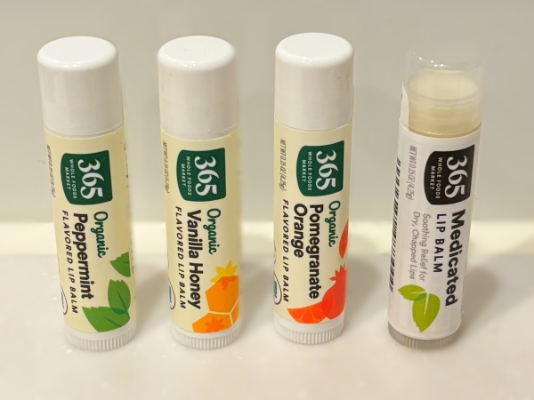 ホールフーズ365シリーズのリップバーム4本