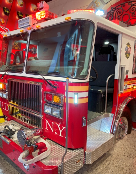 FDNYの本物の消防車