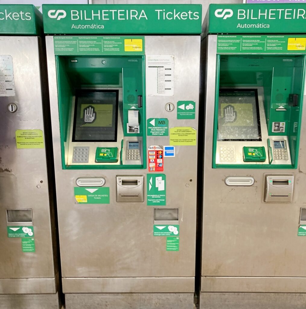 CP（ポルトガル鉄道）の自動券売機
